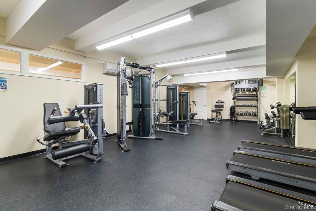 69-10 Yellowstone Boulevard Unit: 505