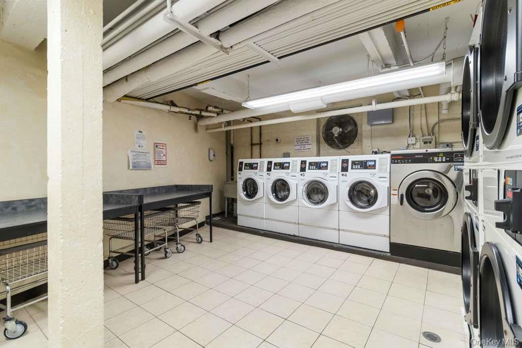 69-10 Yellowstone Boulevard Unit: 505