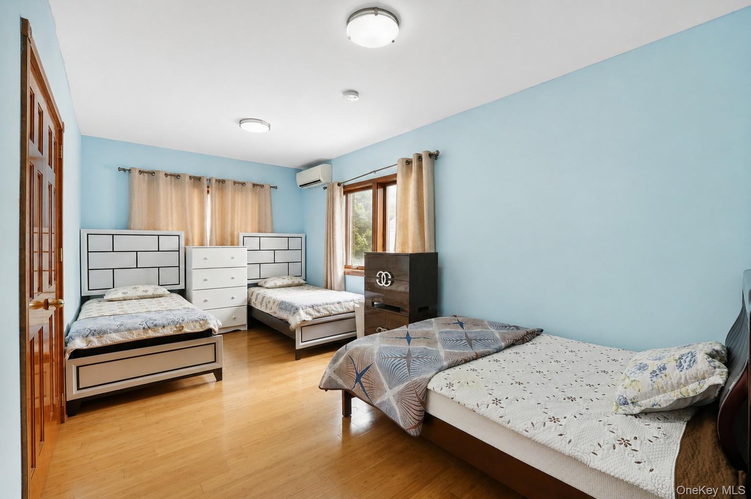 141-63 73rd Terrace