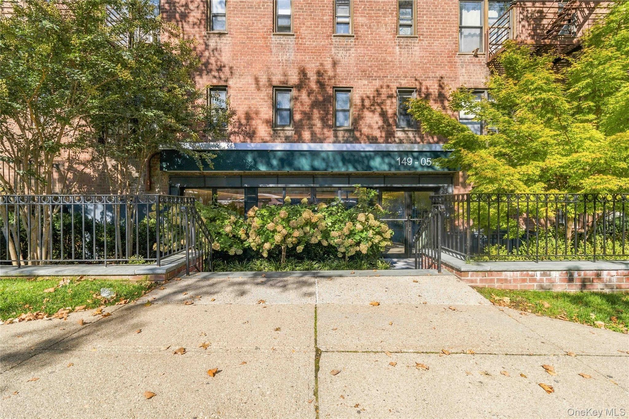 149-05 79th Avenue Unit: 615
