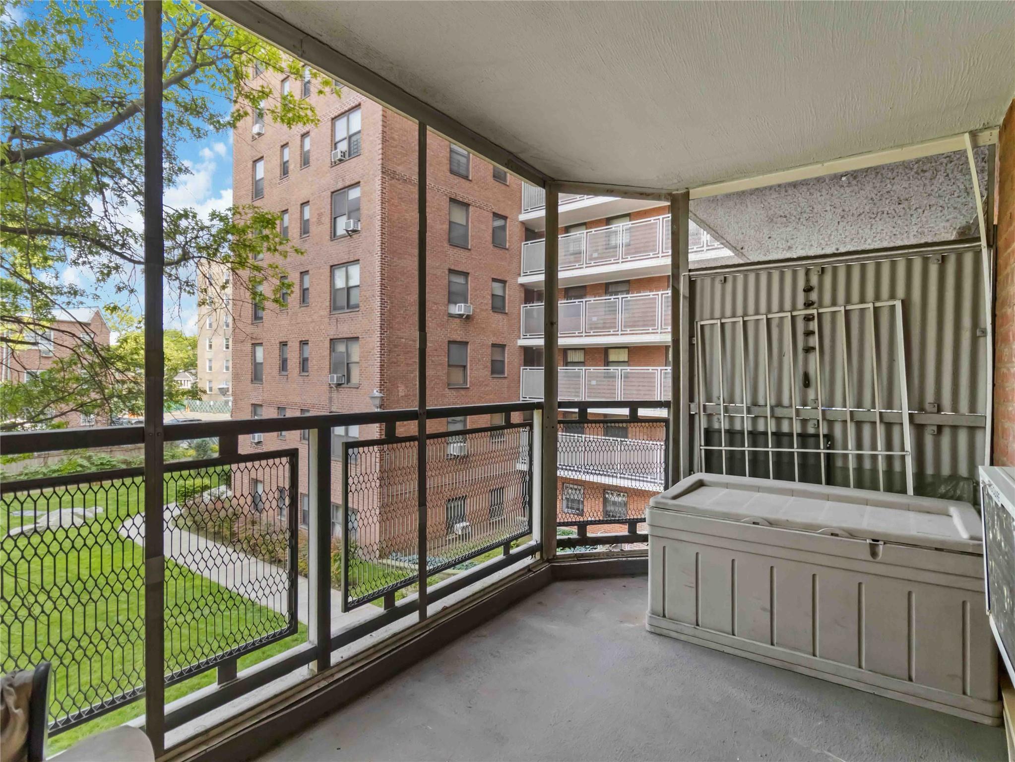 61-25 98th Street Unit: 2H