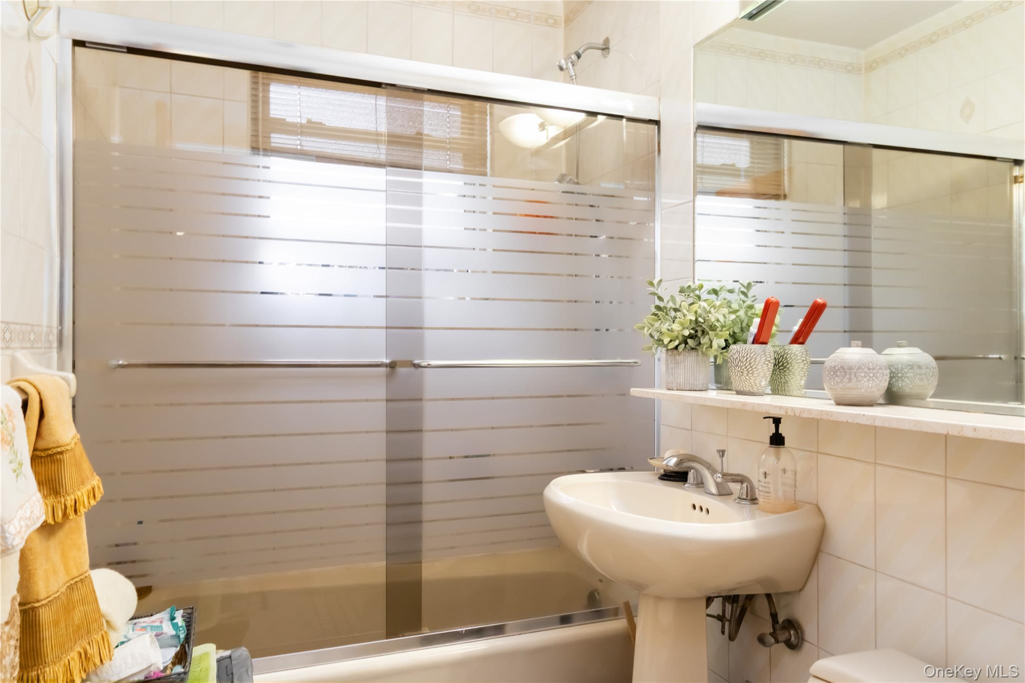 68-35 150th Street Unit: #328B