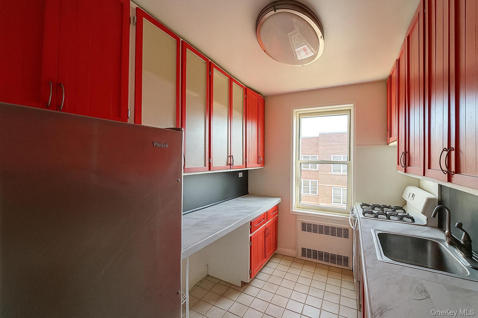 64-11 99th Street Unit: 606