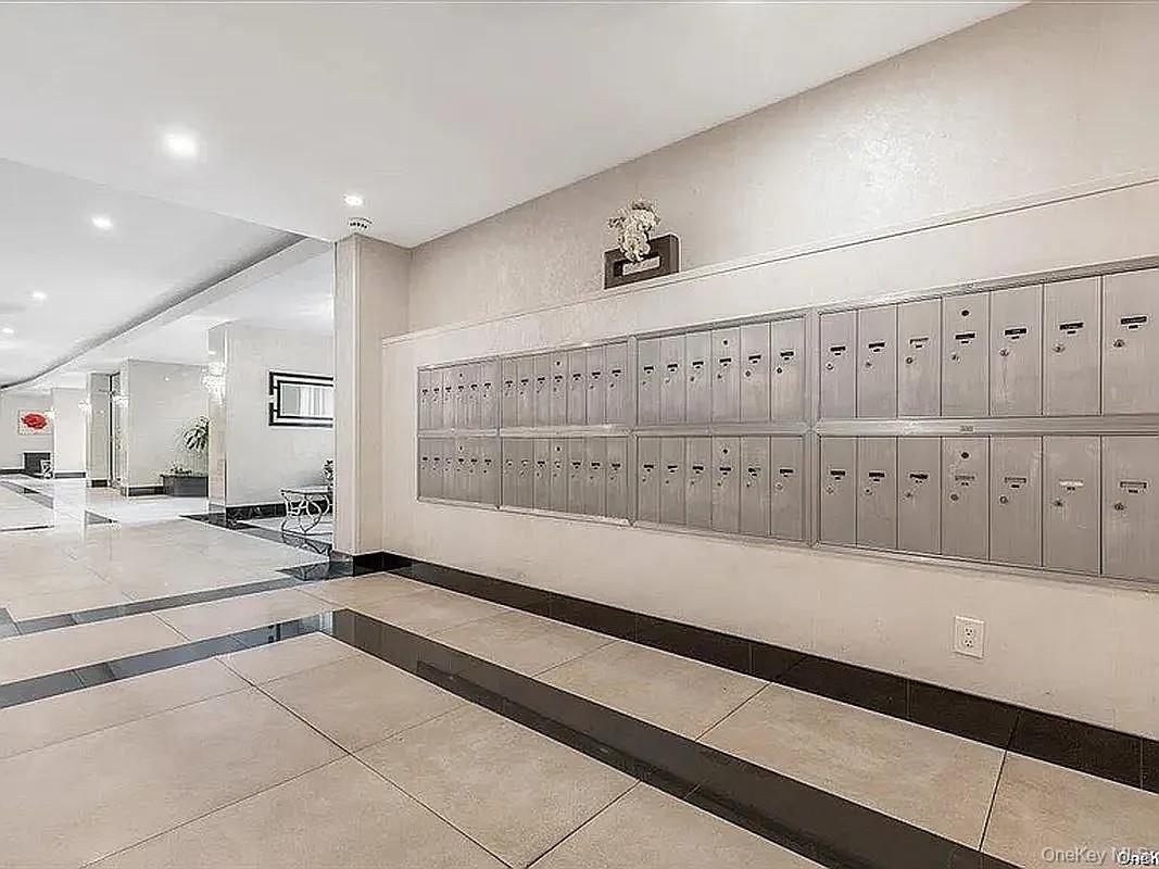 64-11 99th Street Unit: 6O6