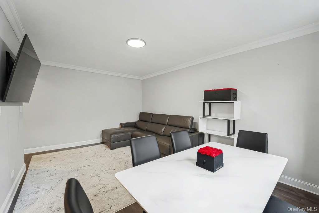 141-35 78th Road Unit: 2-M