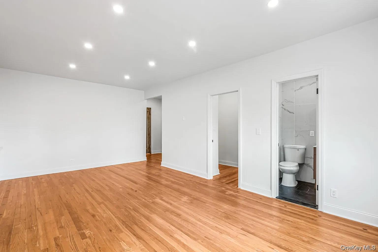 9876 Queens Boulevard Unit: 6L
