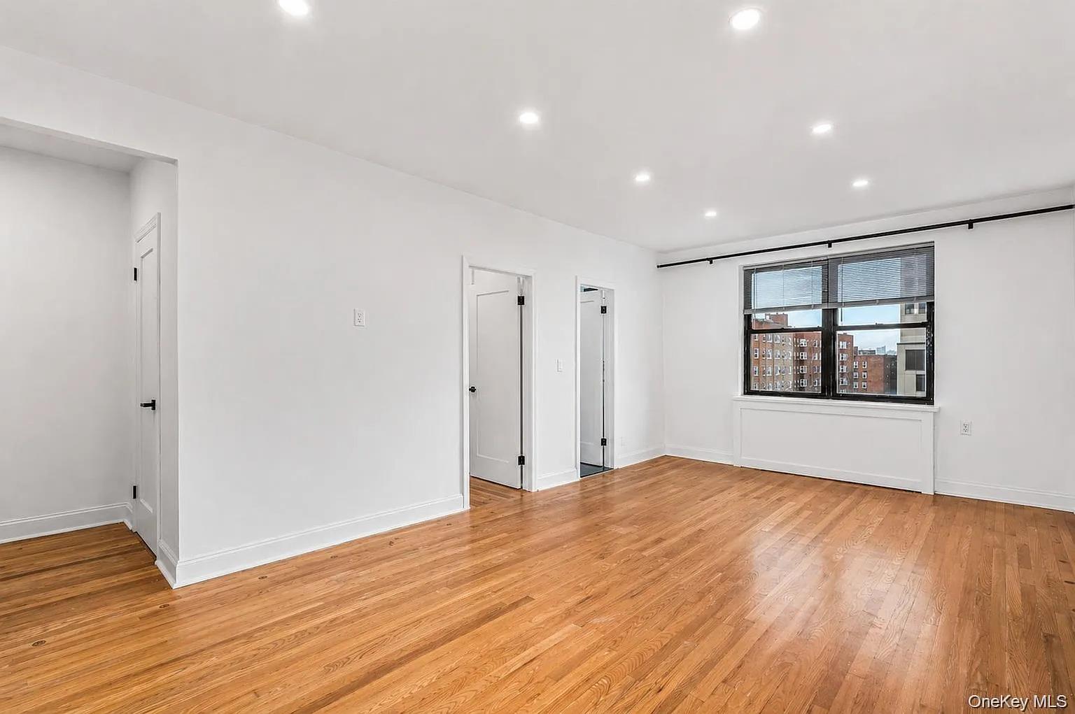 9876 Queens Boulevard Unit: 6L