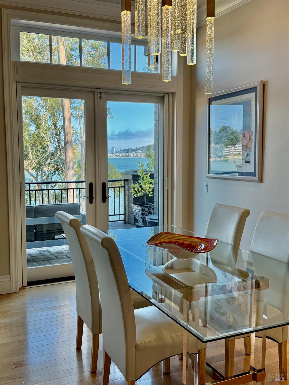 44 De Silva Island Drive