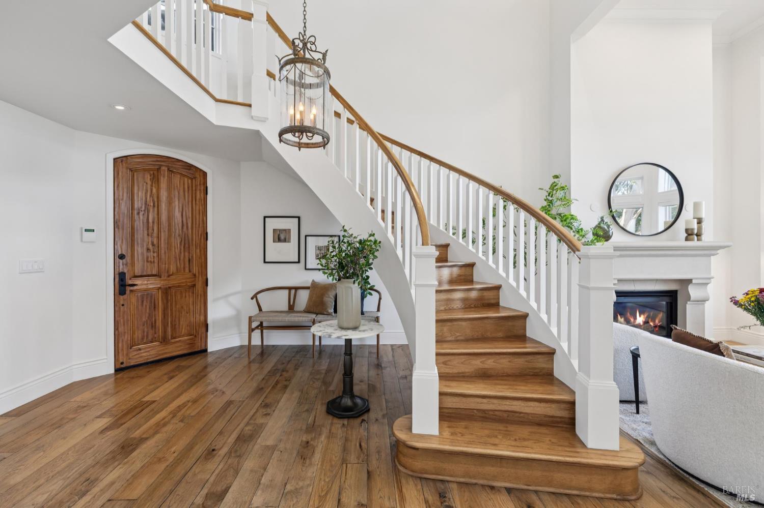 84 De Silva Island Drive