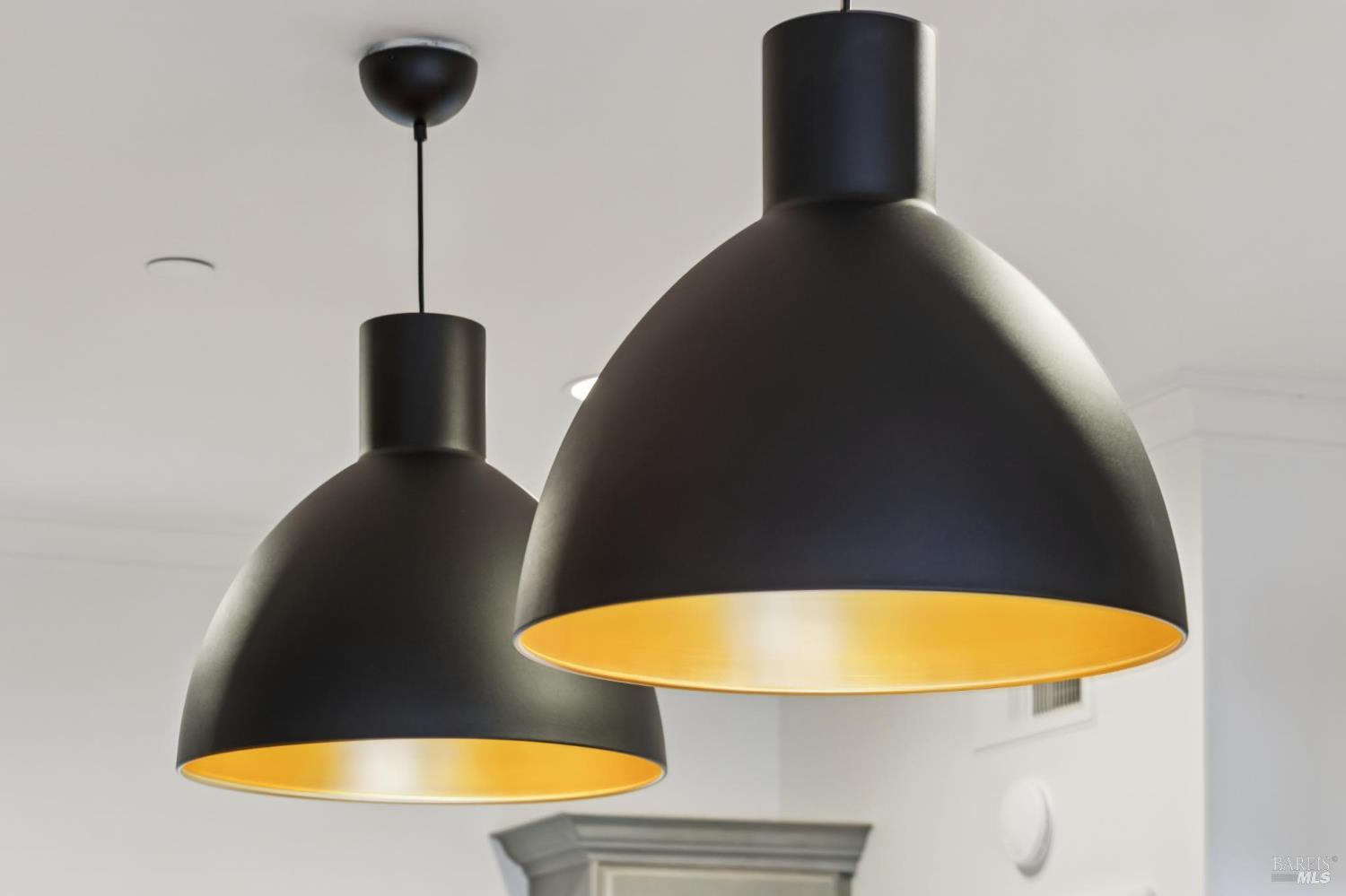 84 De Silva Island Drive