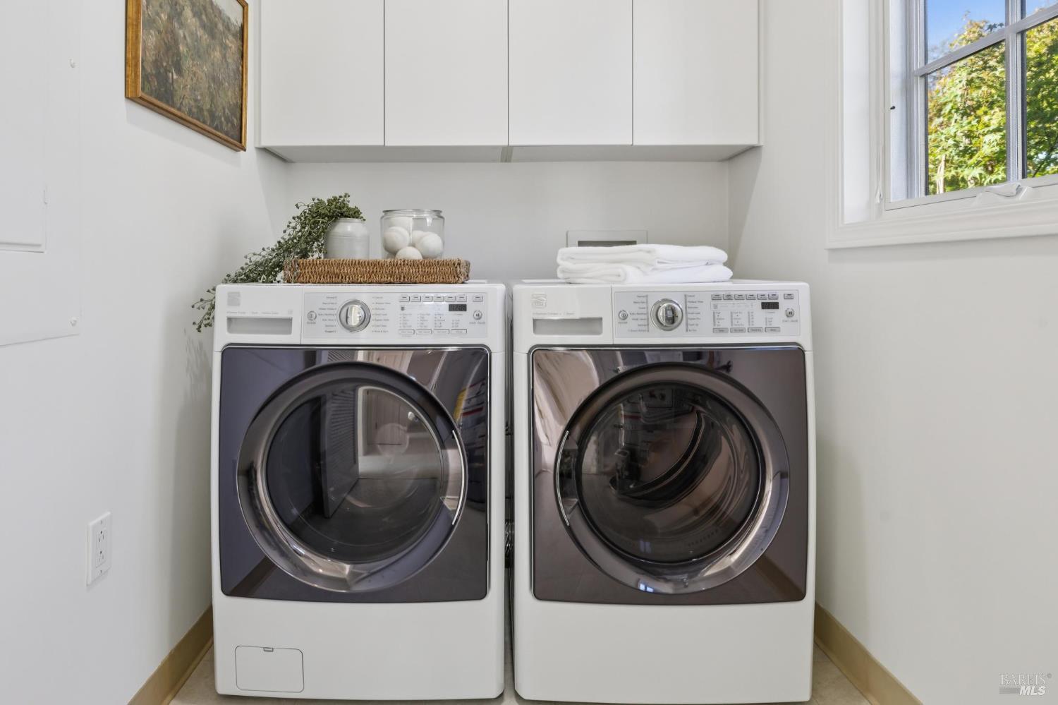 84 De Silva Island Drive