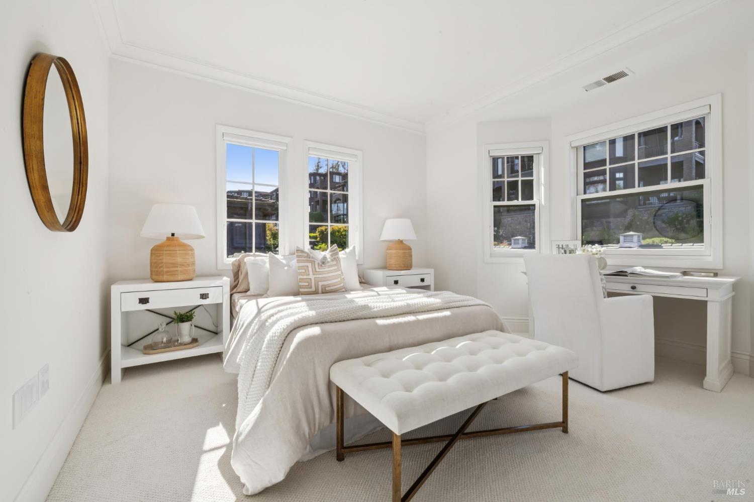 84 De Silva Island Drive