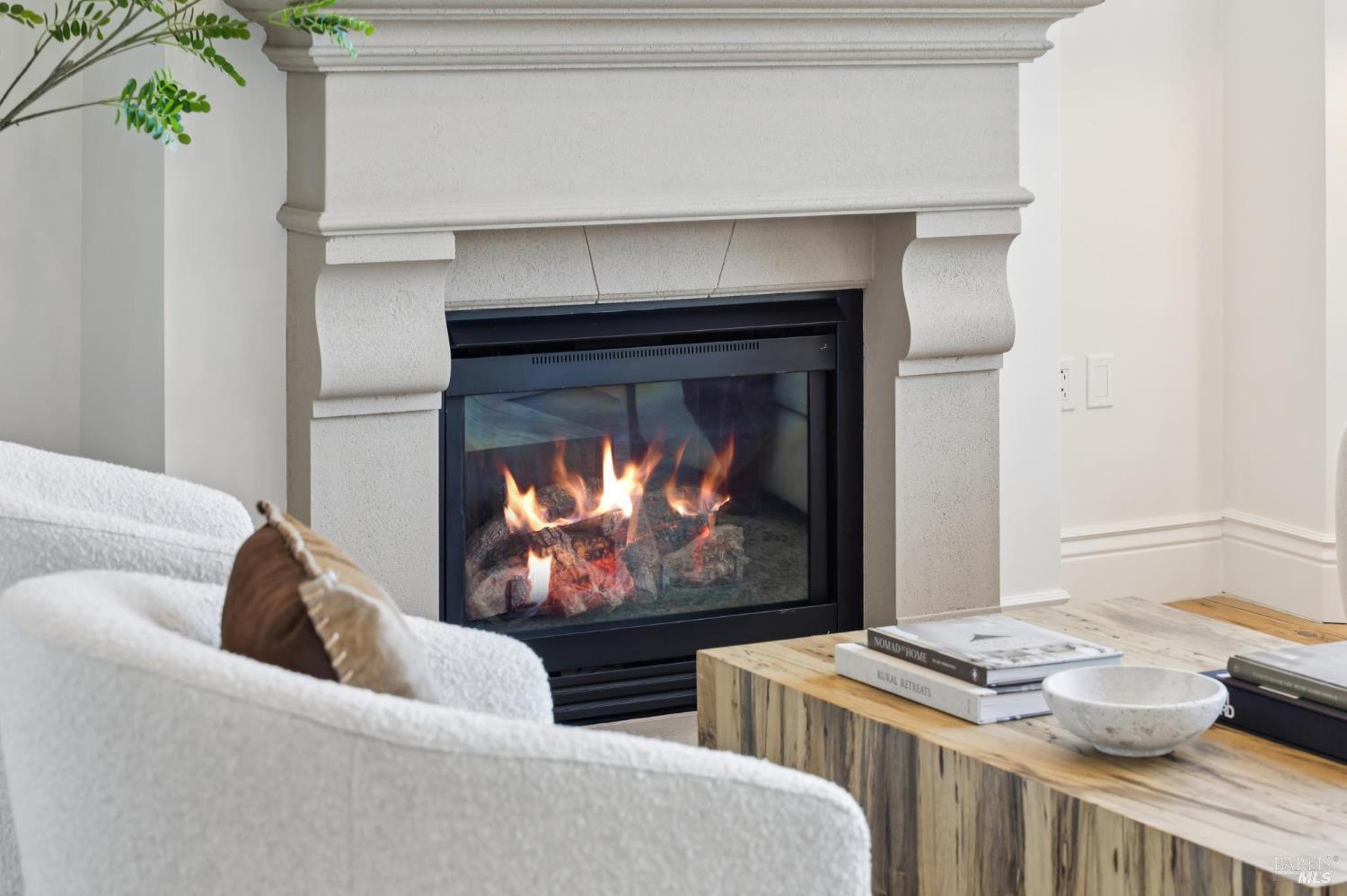 84 De Silva Island Drive