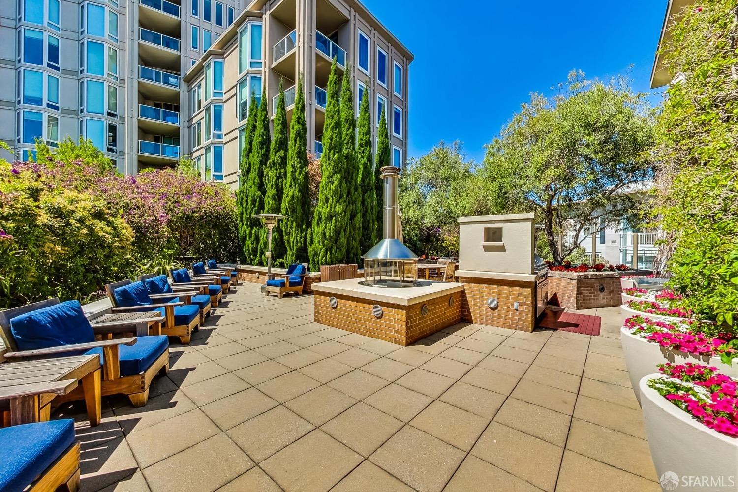 88 King Street # 711