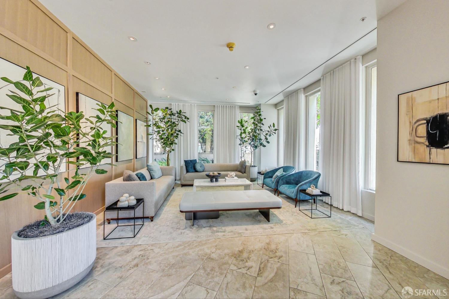 88 King Street # 711