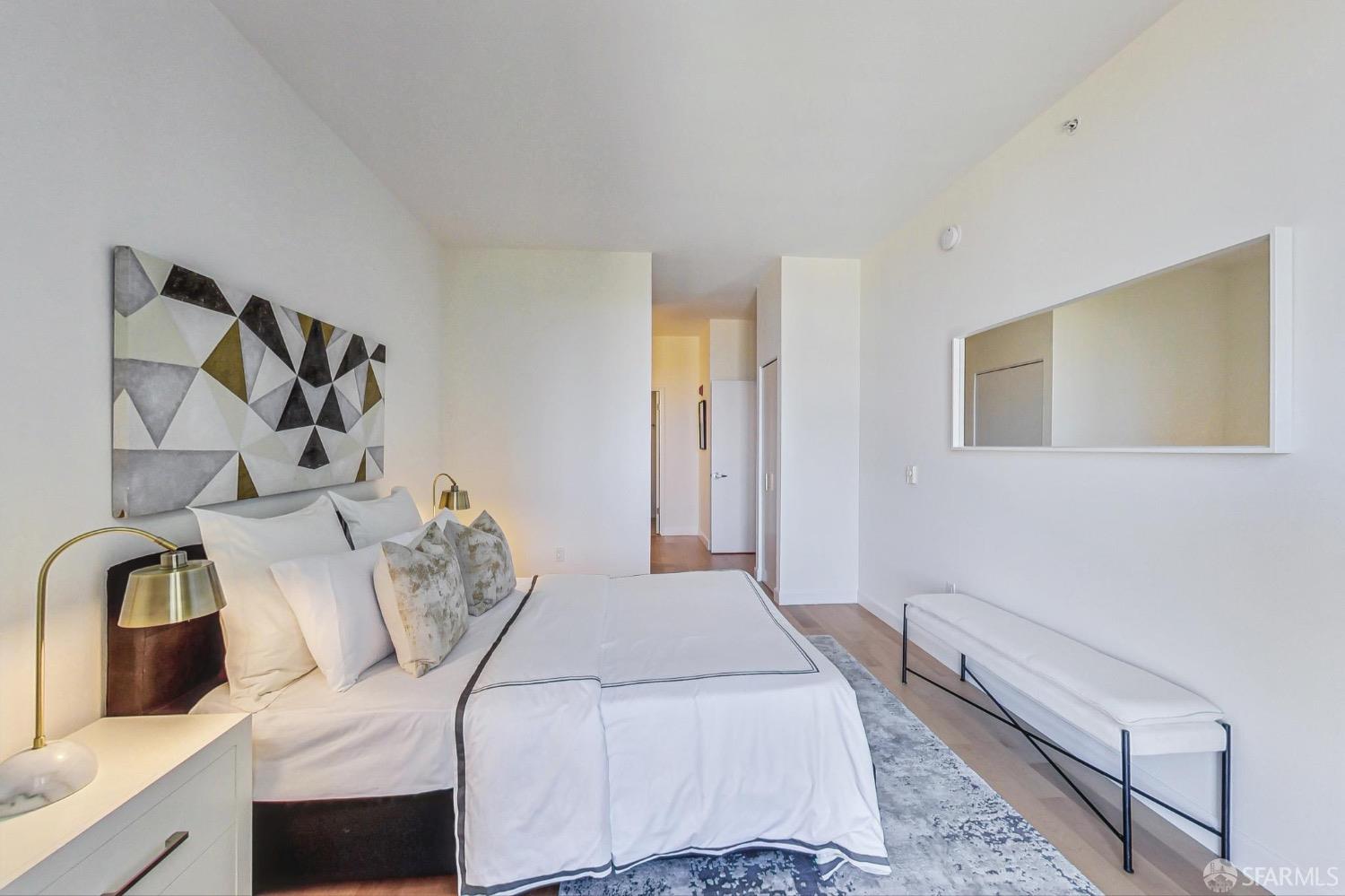 88 King Street # 711