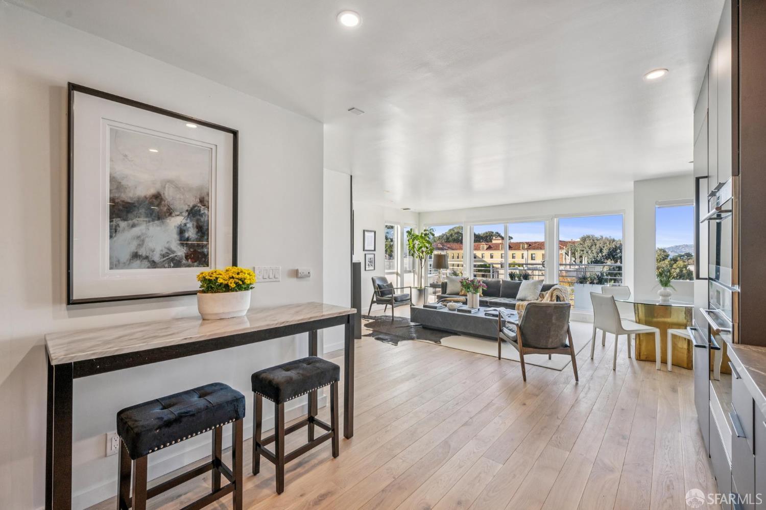 2820 Greenwich Street #3, San Francisco