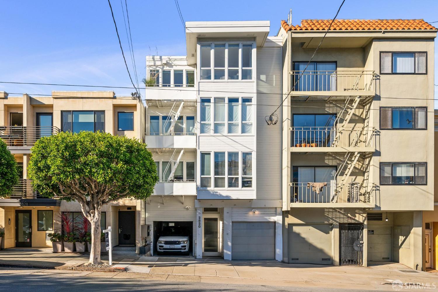 2820 Greenwich Street #3, San Francisco