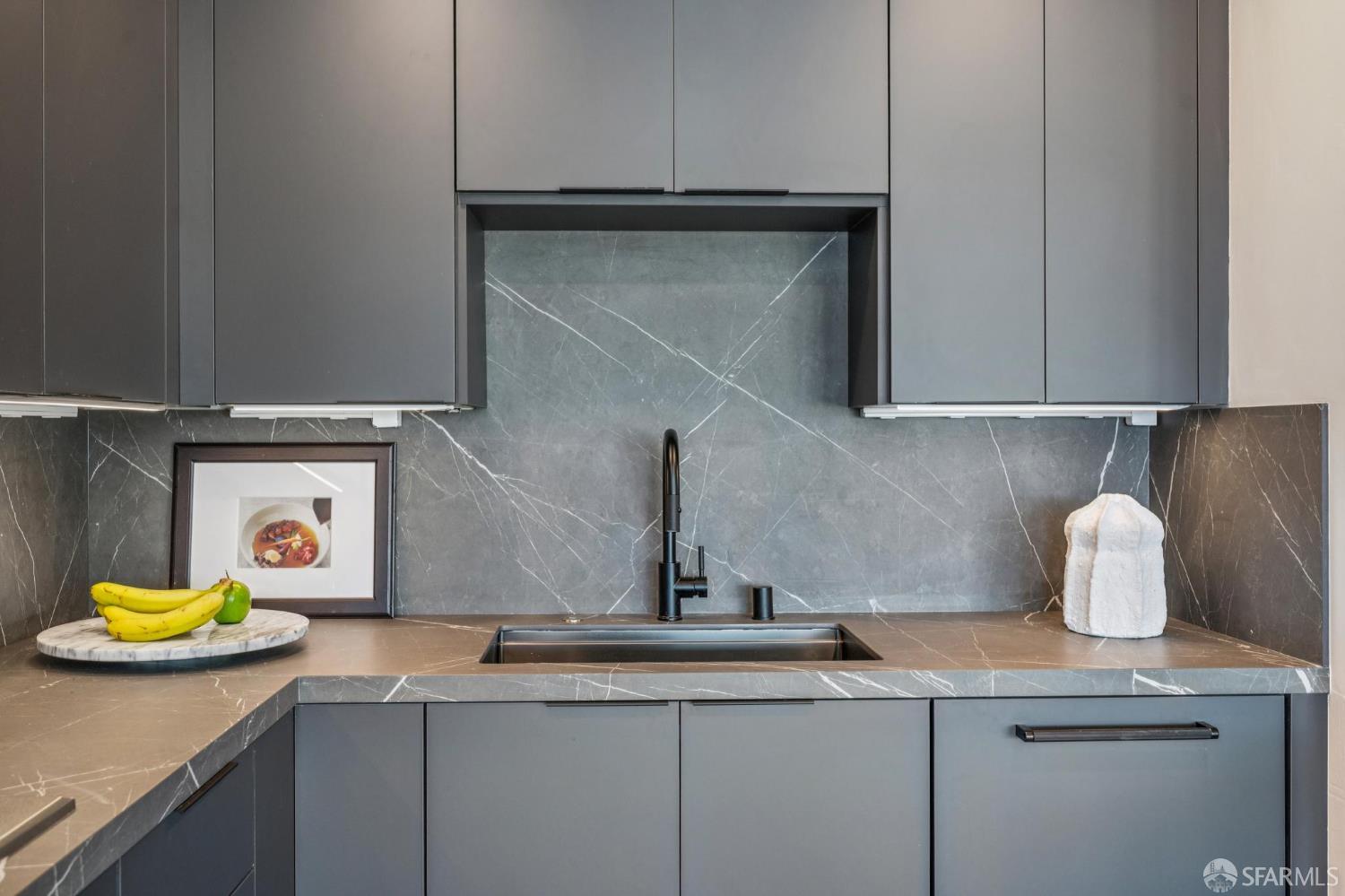 2820 Greenwich Street #3, San Francisco