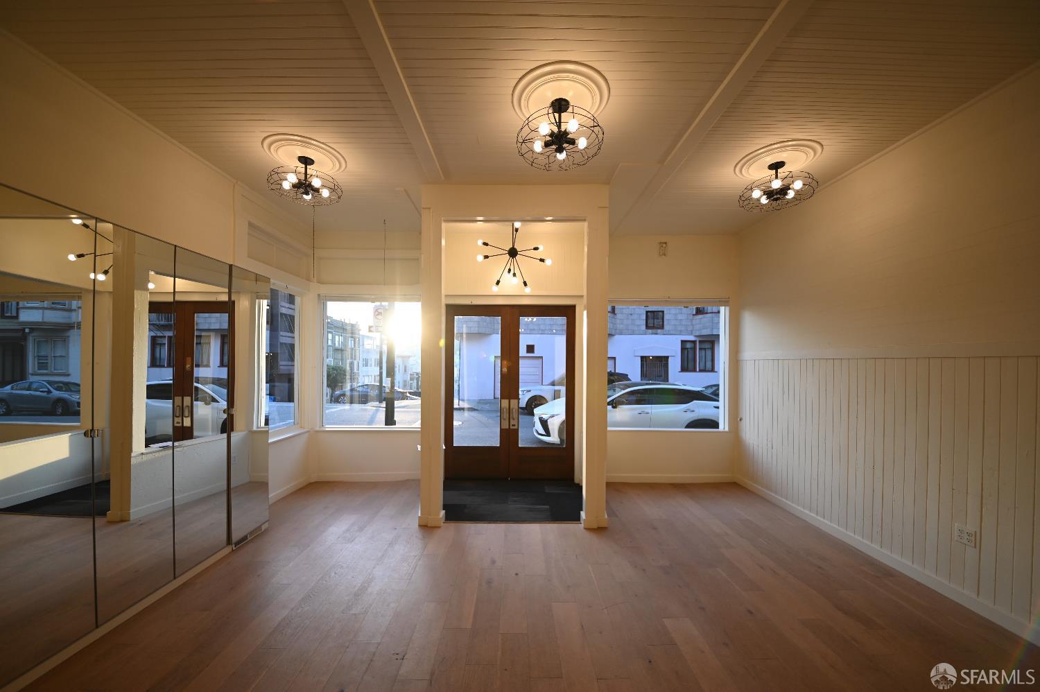 1300-1304 Kearny Street