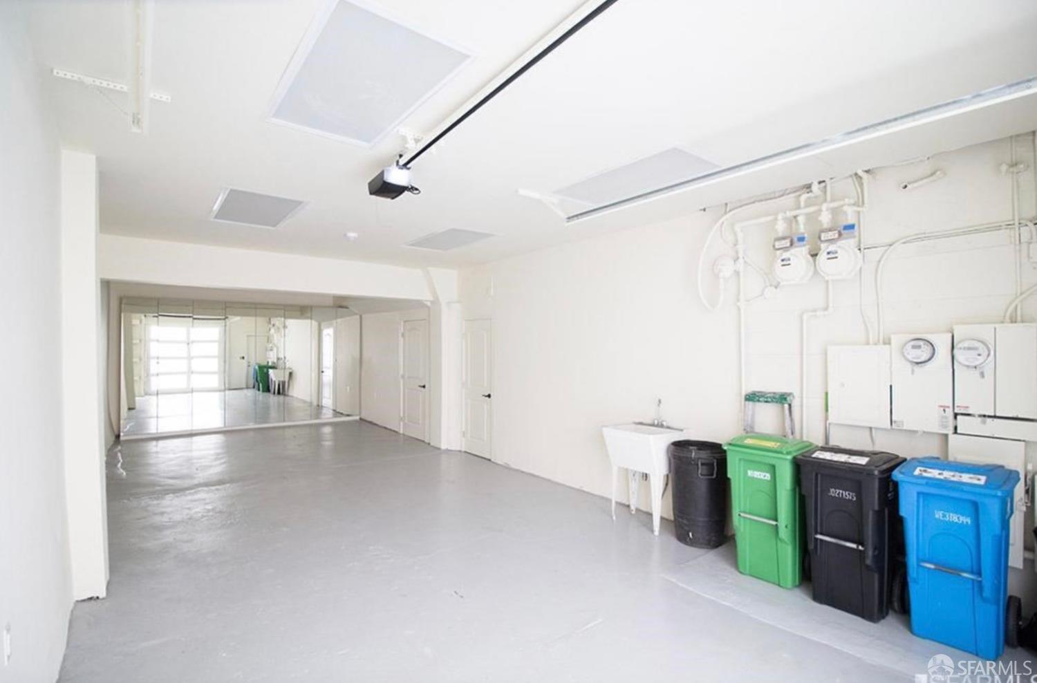 1300-1304 Kearny Street