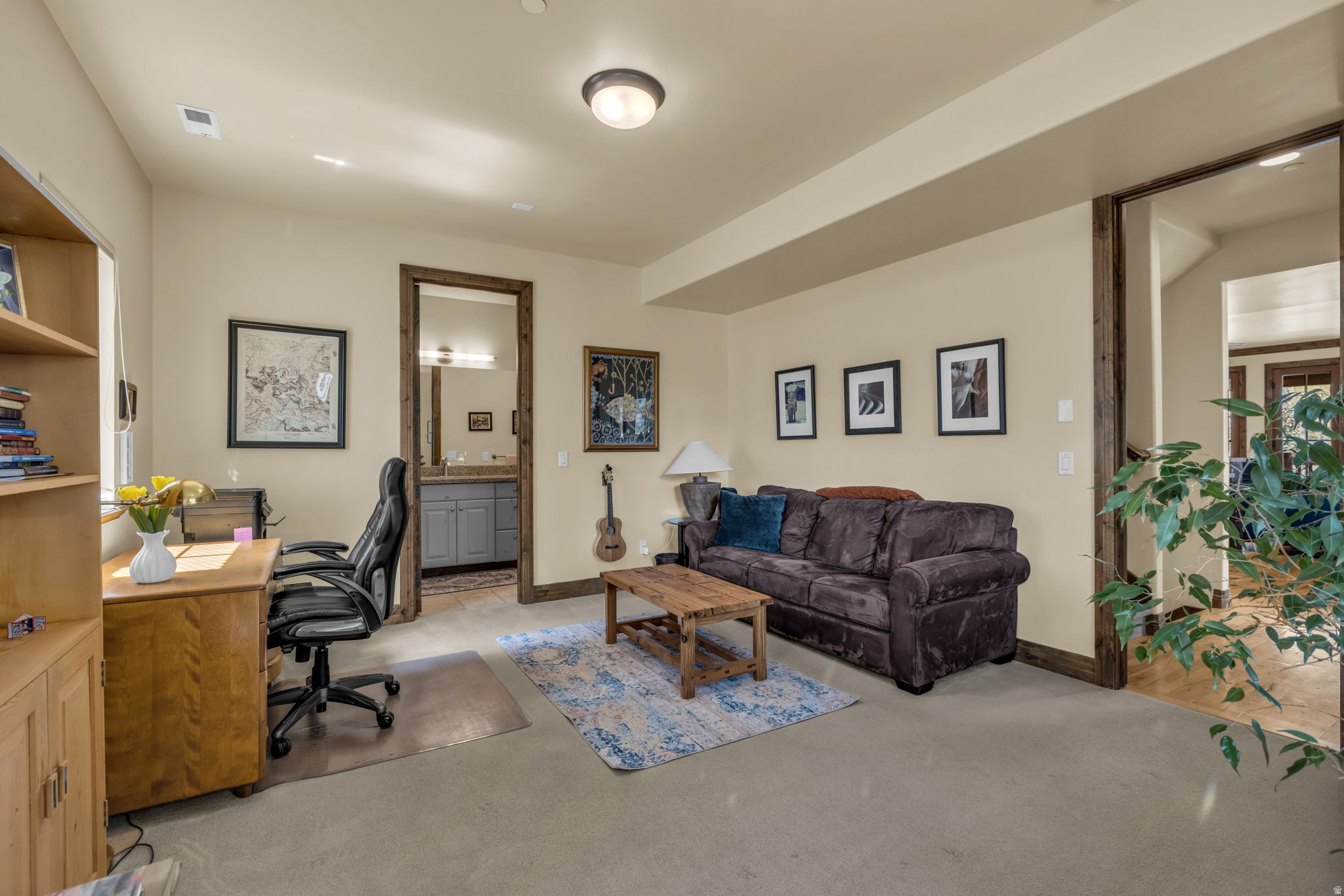 3137 W LOWER SADDLEBACK RD