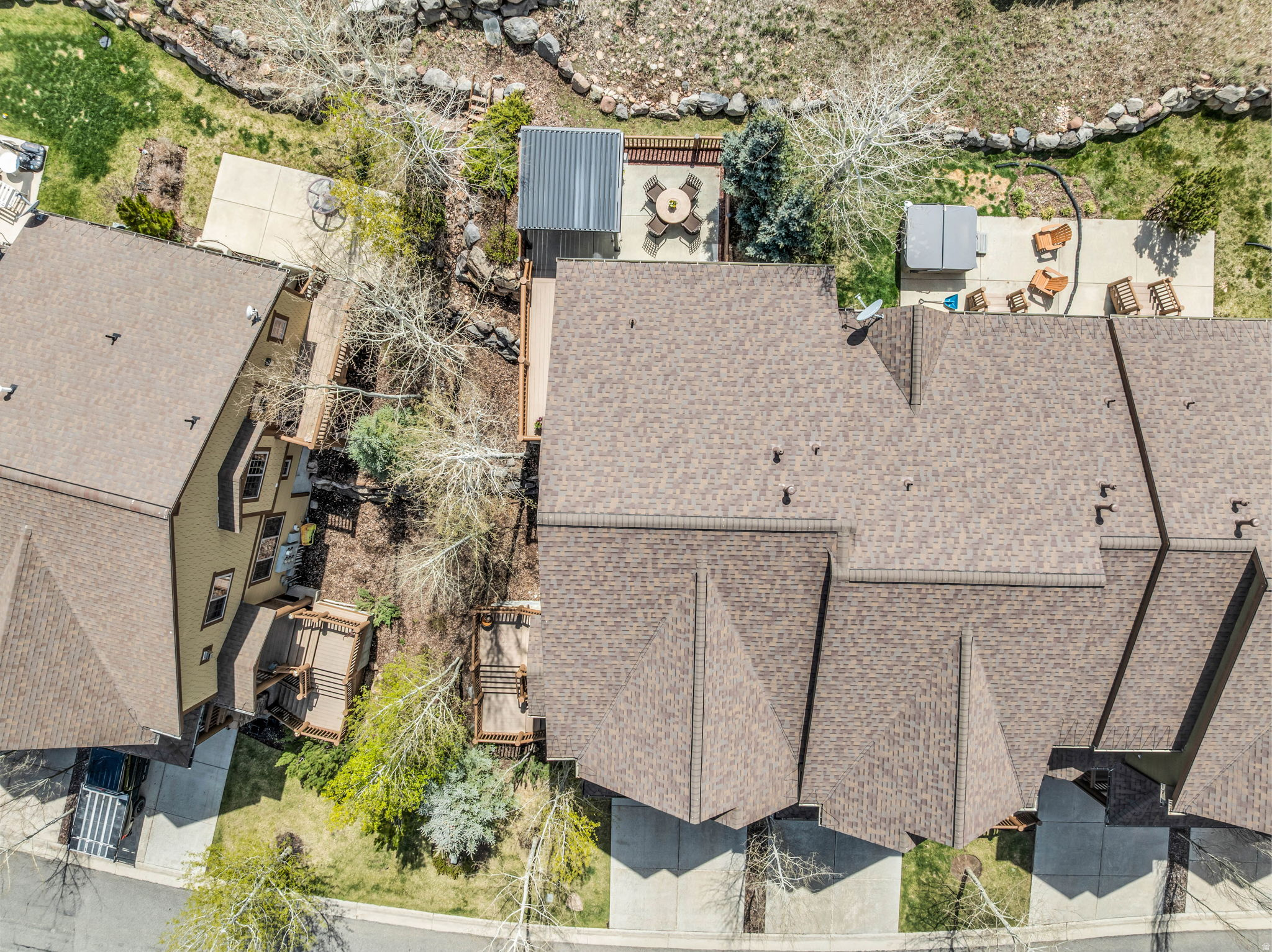 3137 W LOWER SADDLEBACK RD