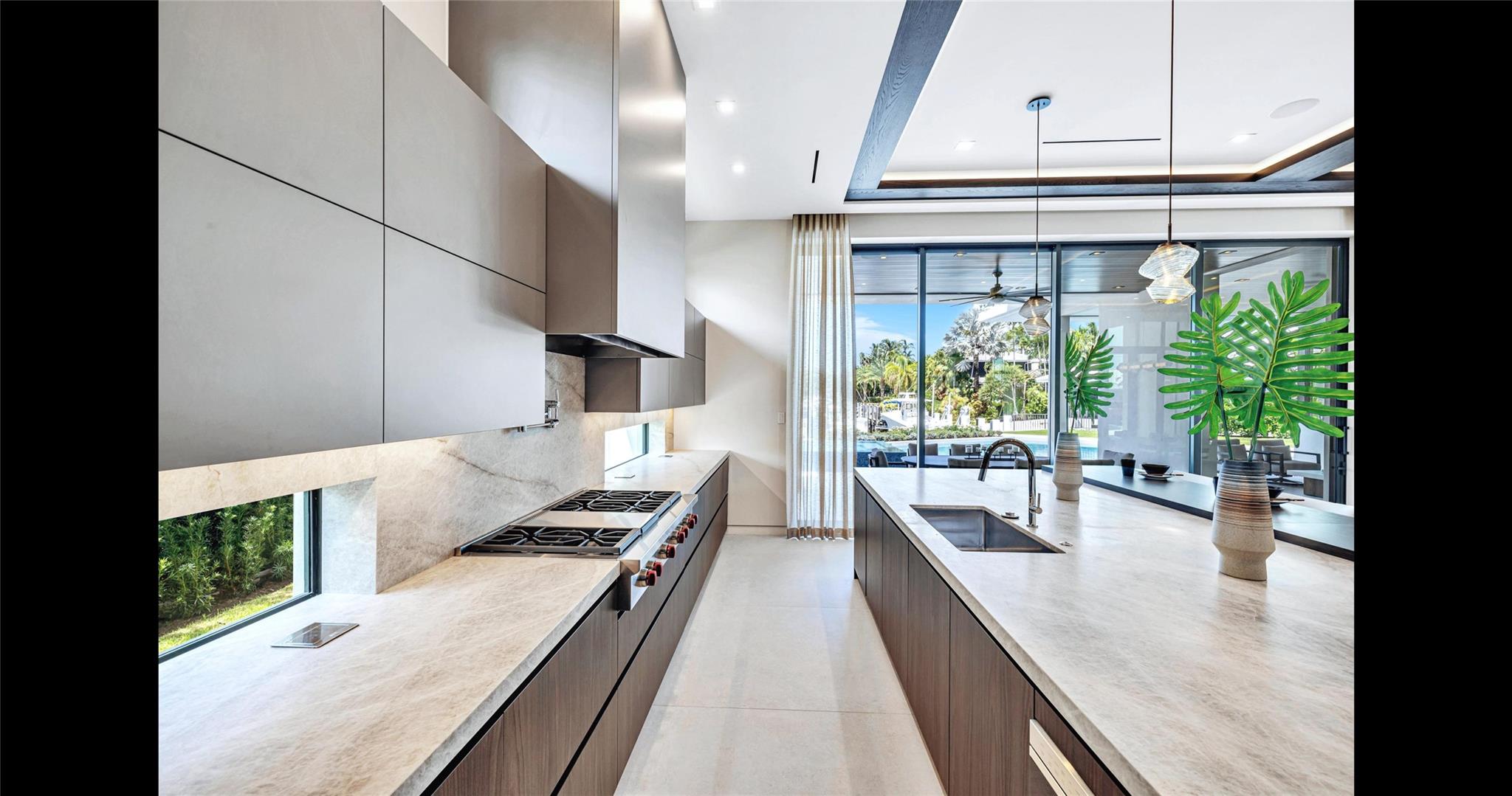 51 Isla Bahia Dr