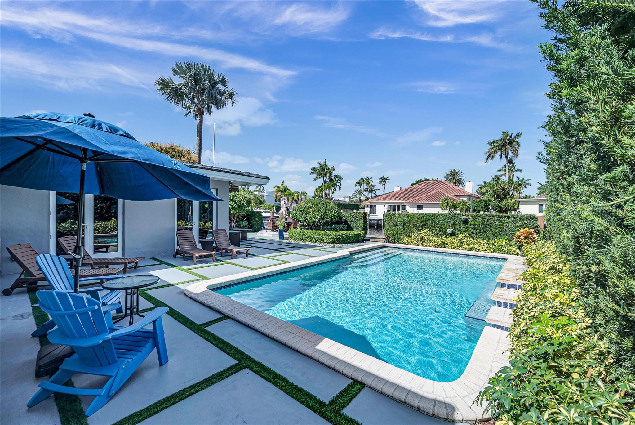 2319 CASTILLA ISLE