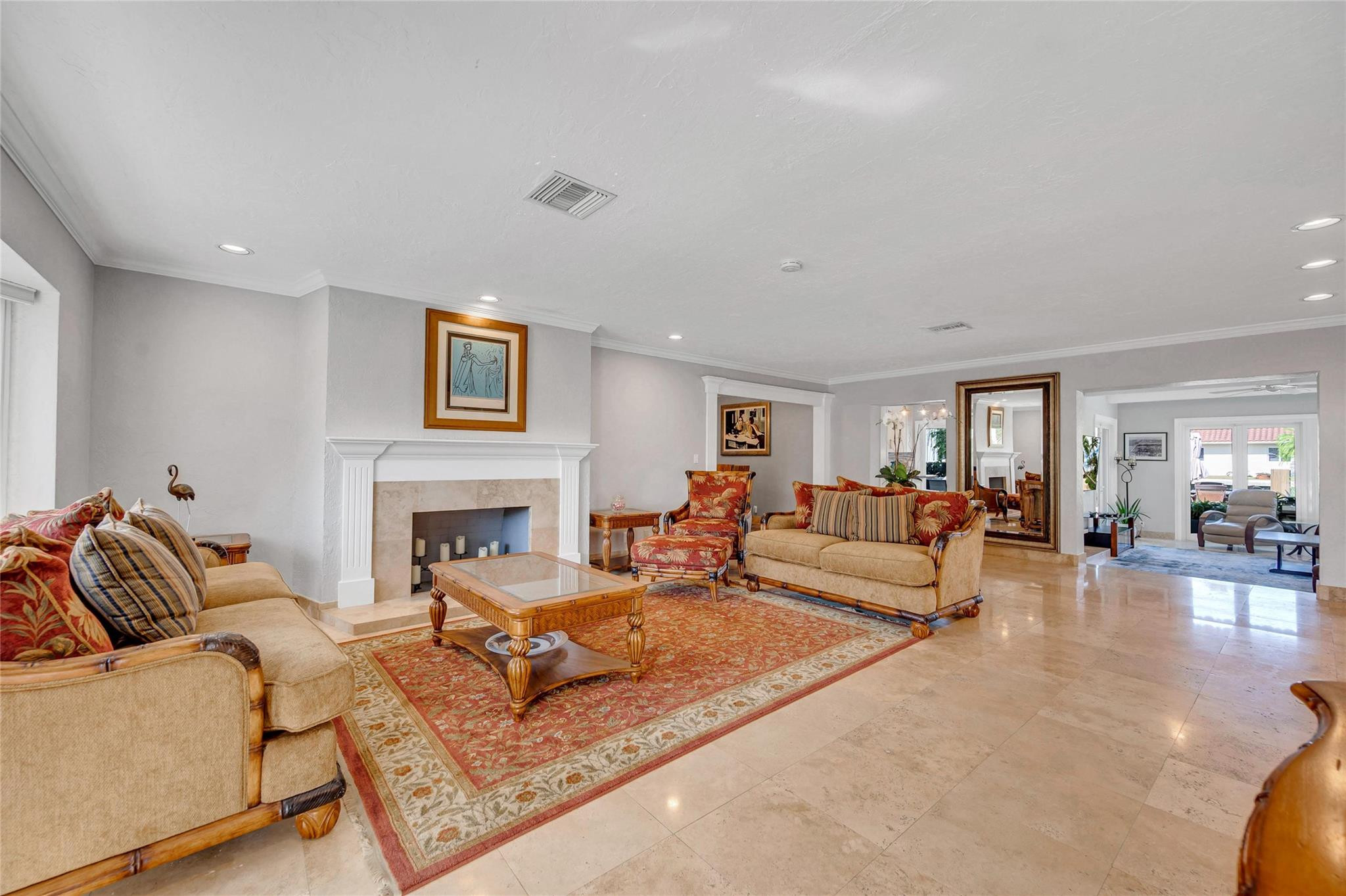 2319 CASTILLA ISLE