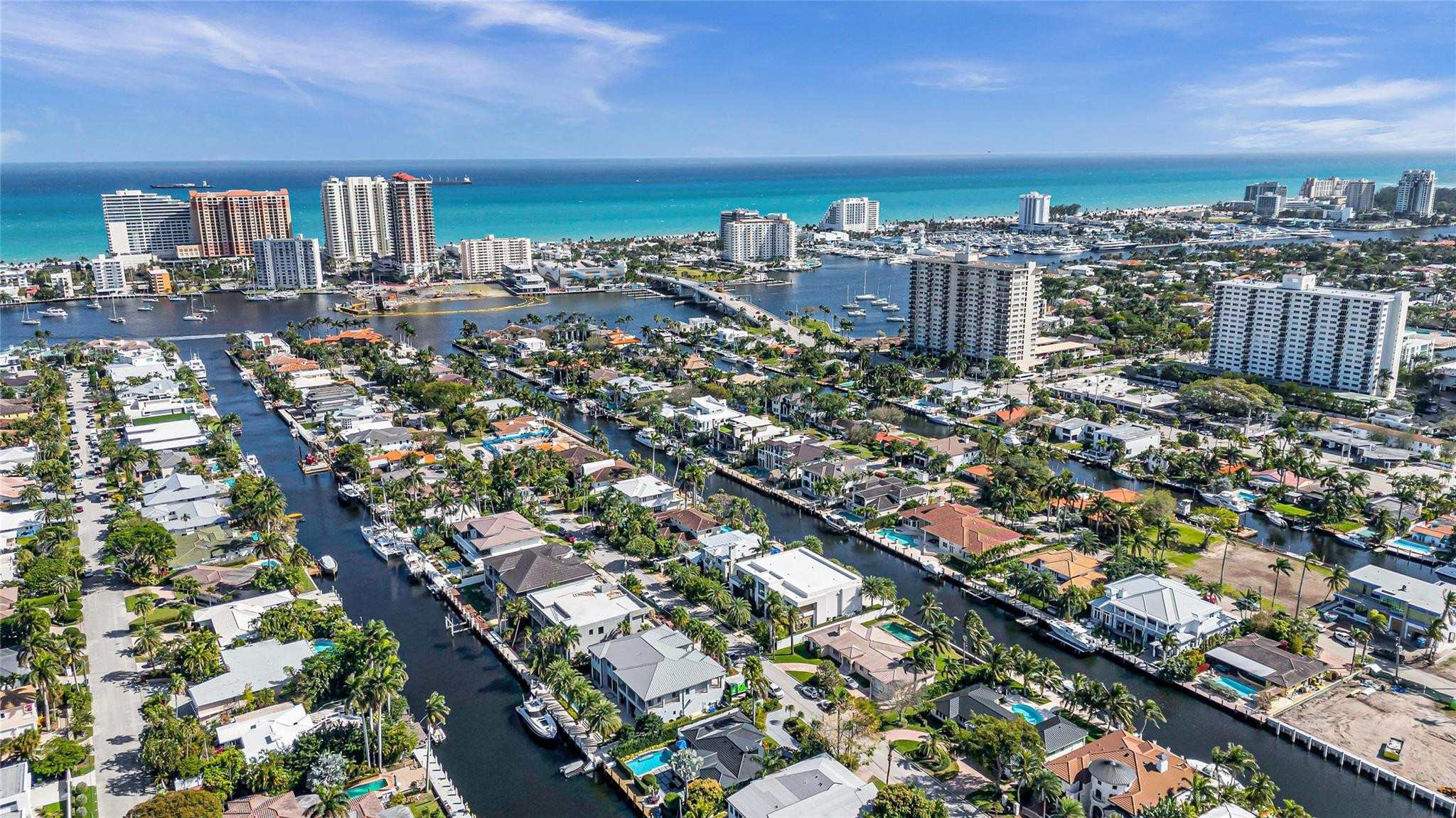 2319 CASTILLA ISLE