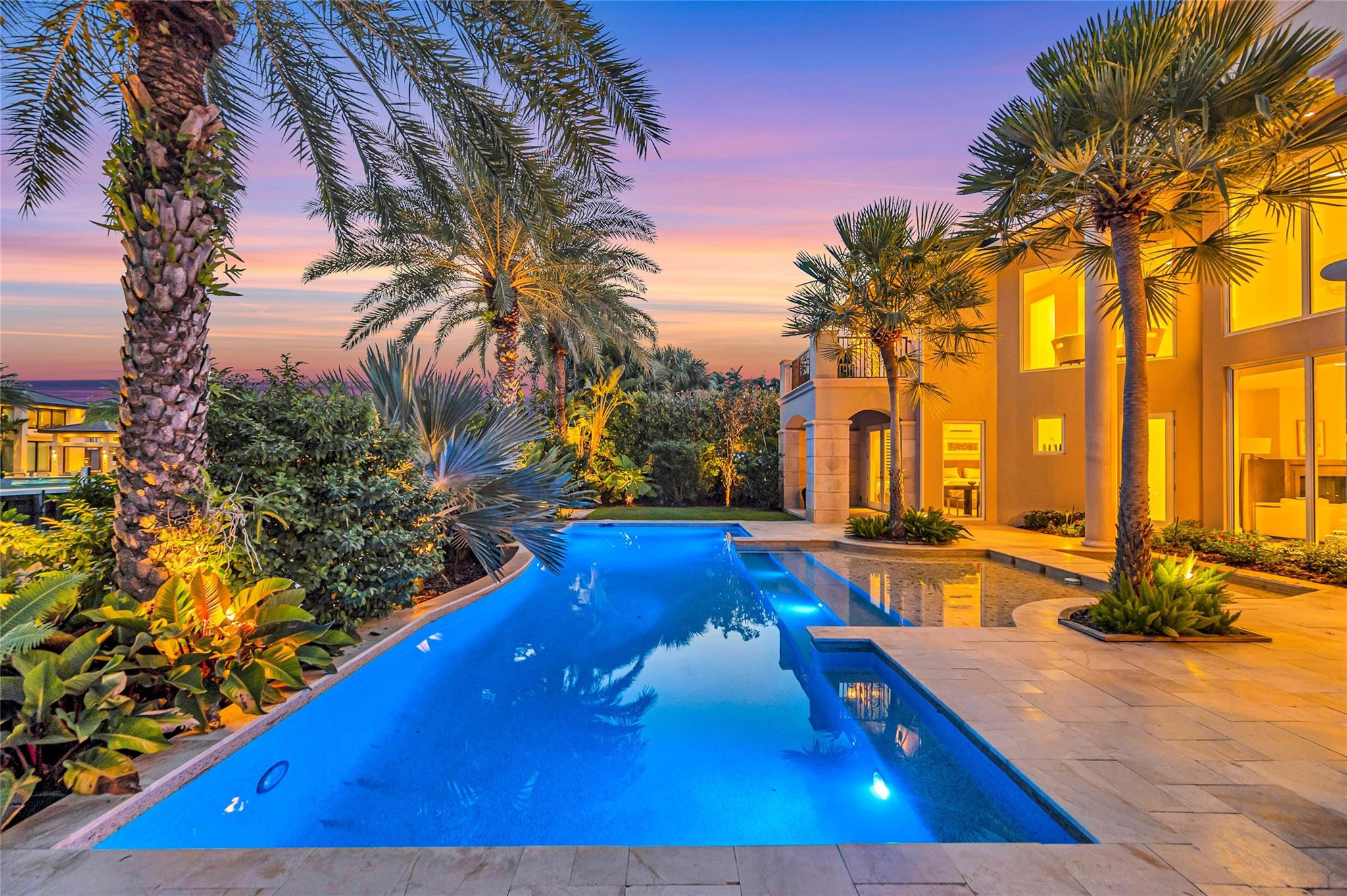 38 Isla Bahia Dr