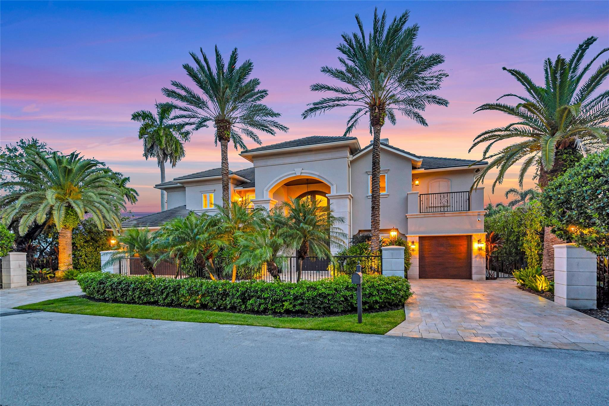 38 Isla Bahia Dr