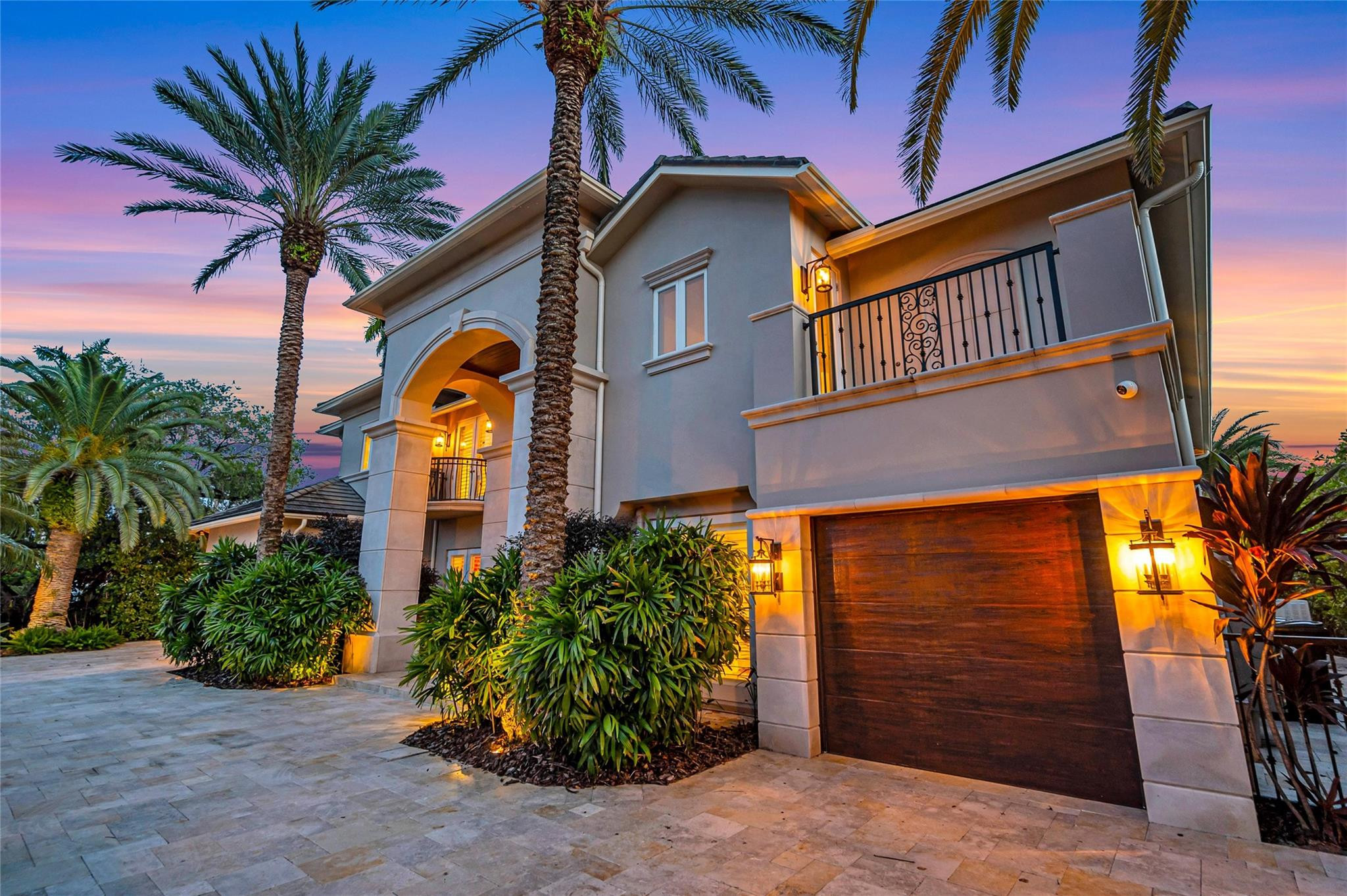 38 Isla Bahia Dr