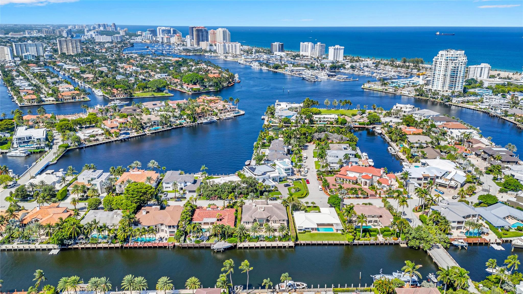 38 Isla Bahia Dr
