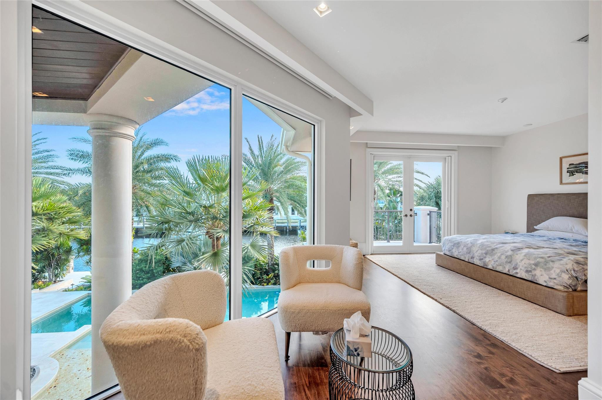 38 Isla Bahia Dr