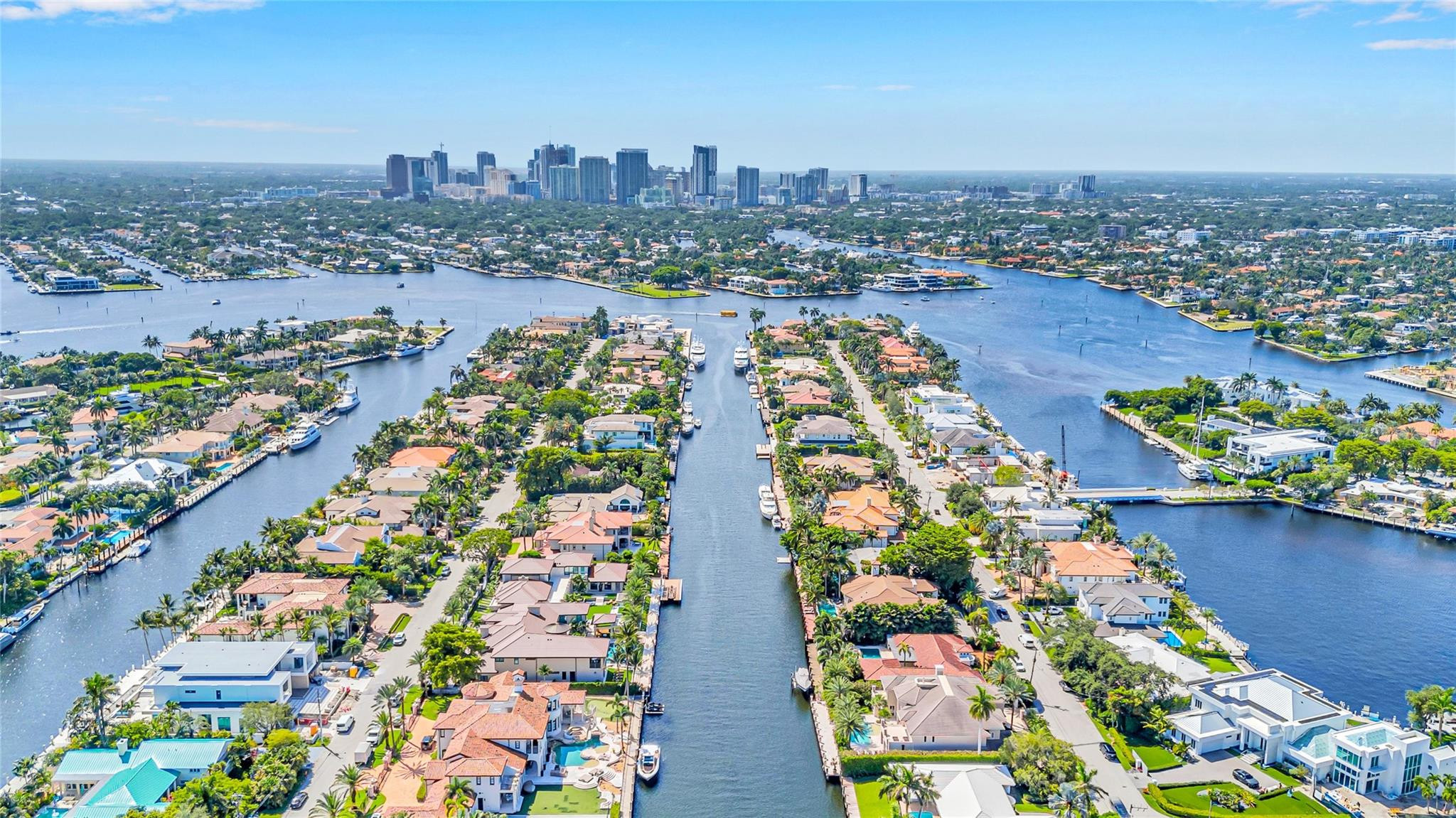 38 Isla Bahia Dr