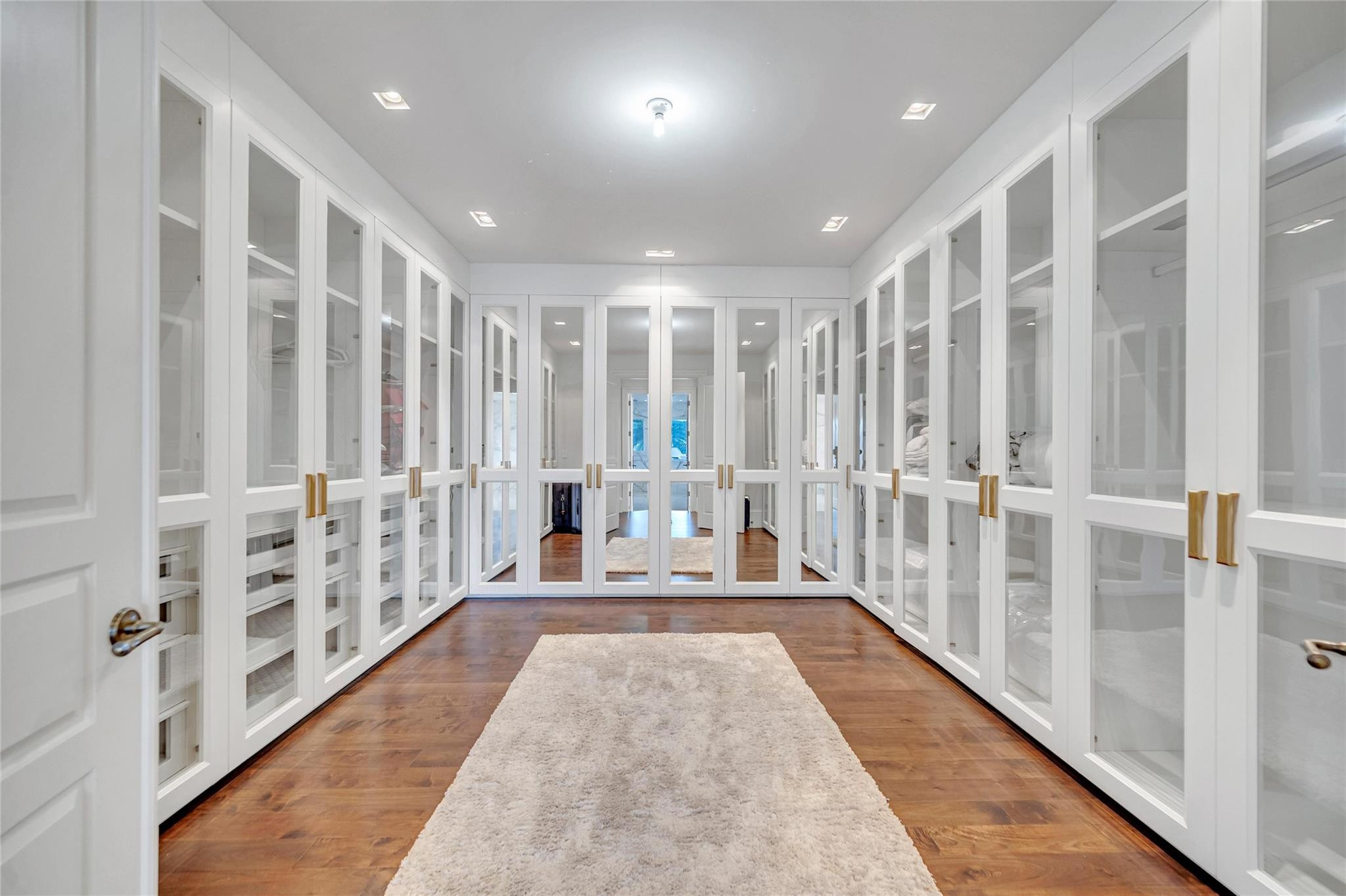 38 Isla Bahia Dr