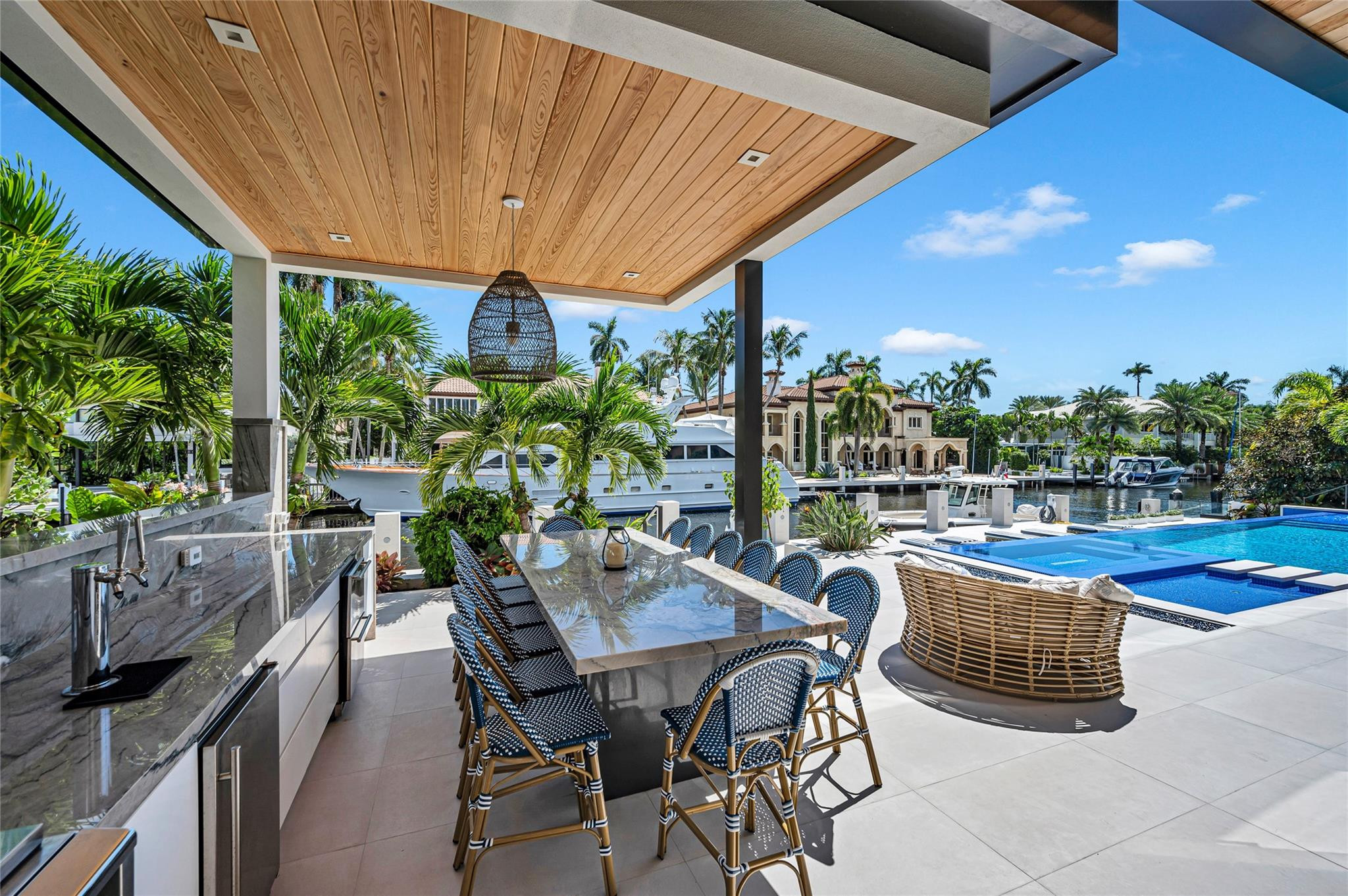 408 Coral Way