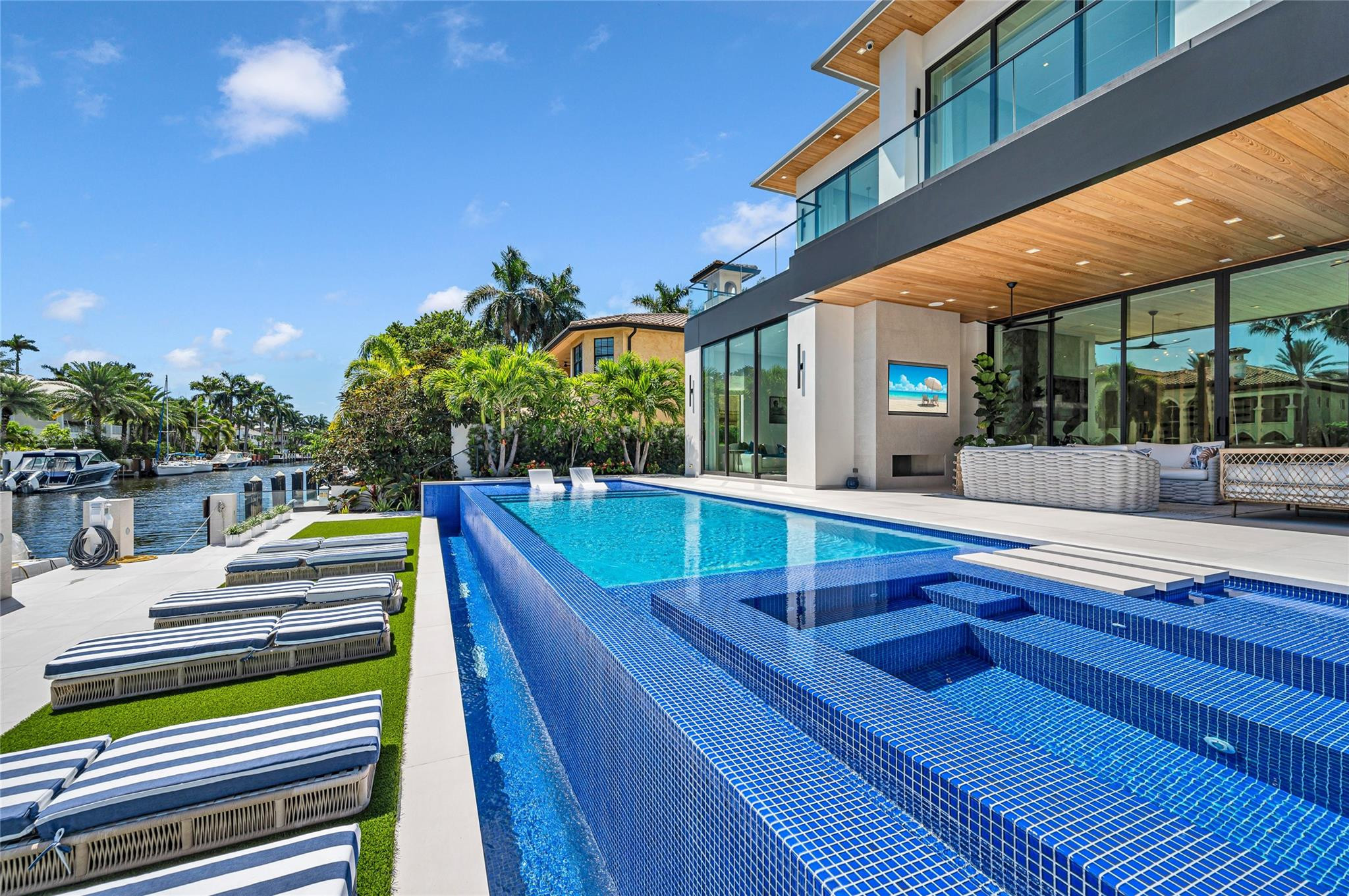 408 Coral Way