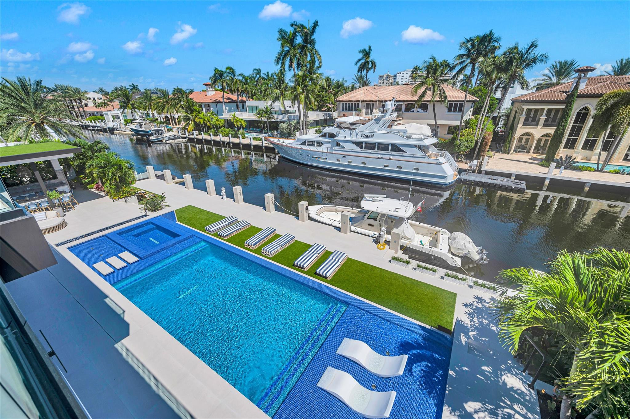 408 Coral Way