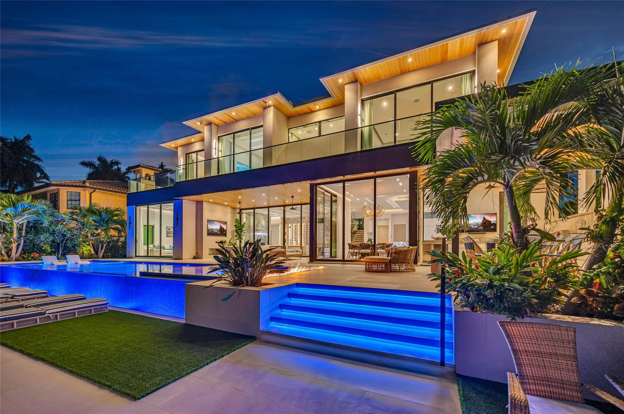 408 Coral Way
