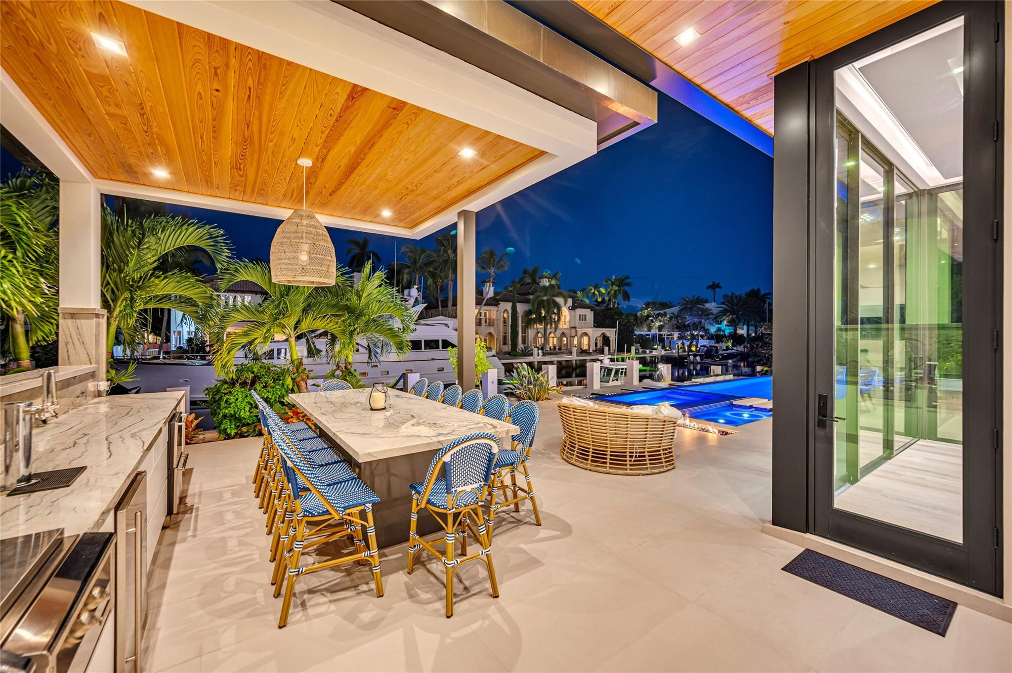 408 Coral Way