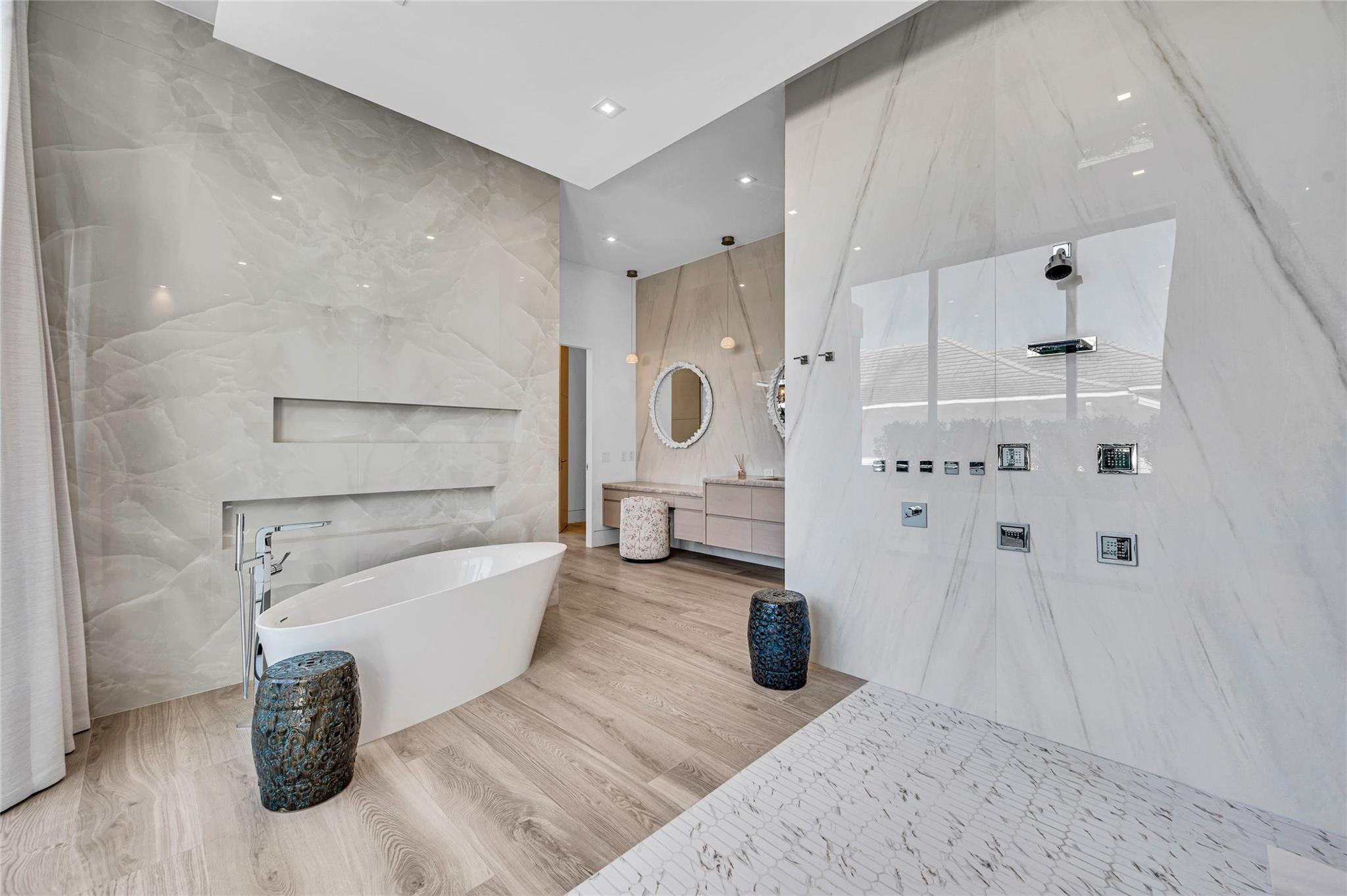 408 Coral Way