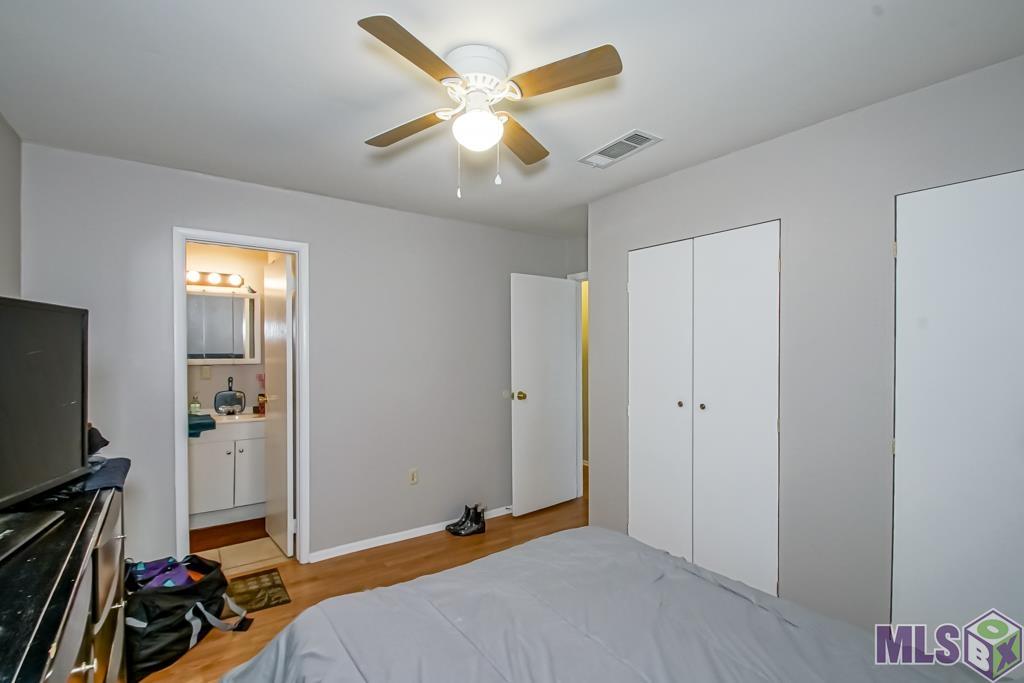 11923 Rutgers Ct