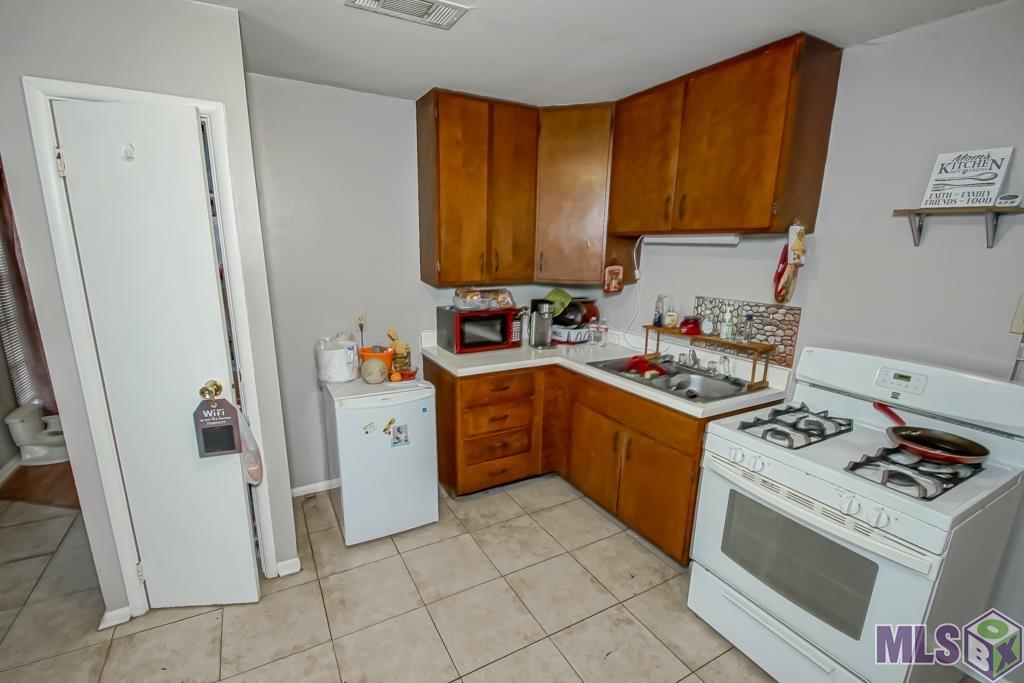 11923 Rutgers Ct