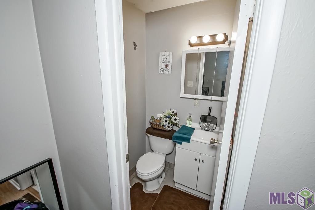 11923 Rutgers Ct
