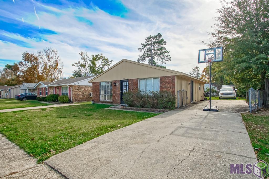 11556 Baylor Dr