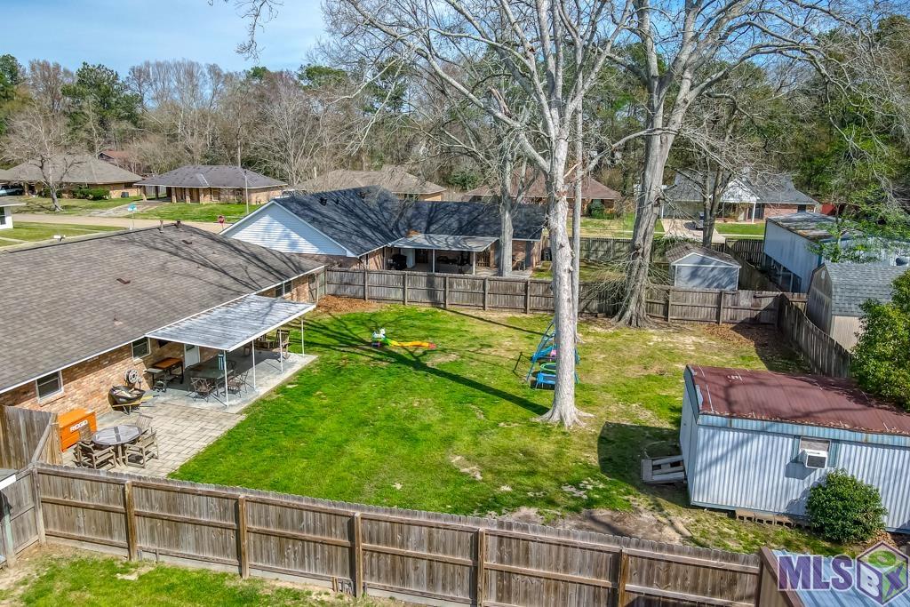 13918 Red River Ave