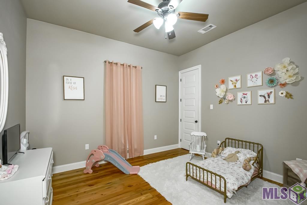 15803 Peairs Rd